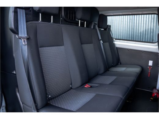 Ford Transit Custom 2.0 EcoBlue L1H1 | DC 6-Zits | LED | Cruise | PDC | Airco | Trekhaak ActivLease financial lease