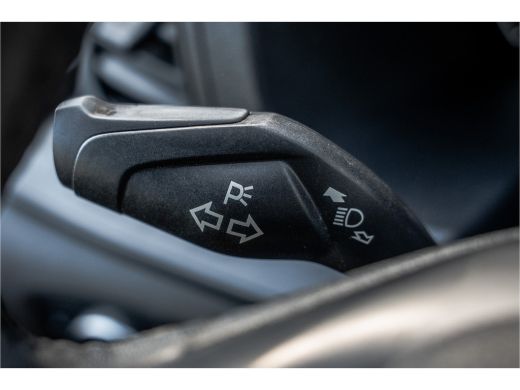 Ford Transit Custom 2.0 EcoBlue L1H1 | DC 6-Zits | LED | Cruise | PDC | Airco | Trekhaak ActivLease financial lease