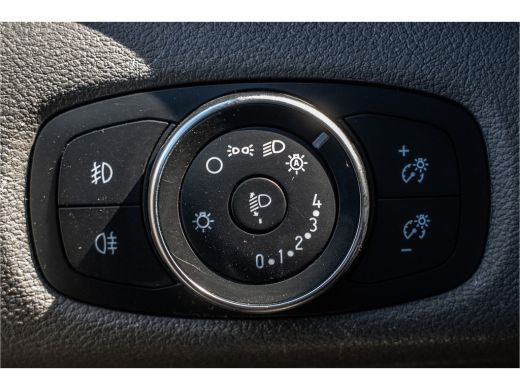 Ford Transit Custom 2.0 EcoBlue L2H1 | 130 PK | 3-Zits | Camera | Cruise | PDC | Airco | Trekhaak | Imperiaal ActivLease financial lease