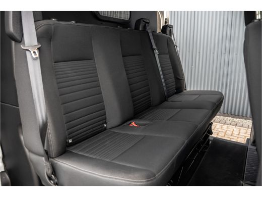 Ford Transit Custom 2.0 EcoBlue L2H1 | 170 PK | Automaat | DC 5-Zits | LED | Camera | Carplay | Cruise | PDC | Trekhaak ActivLease financial lease