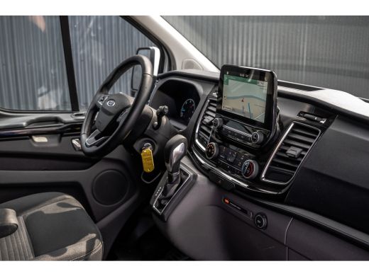Ford Transit Custom 2.0 EcoBlue L2H1 | 170 PK | Automaat | DC 5-Zits | LED | Camera | Carplay | Cruise | PDC | Trekhaak ActivLease financial lease