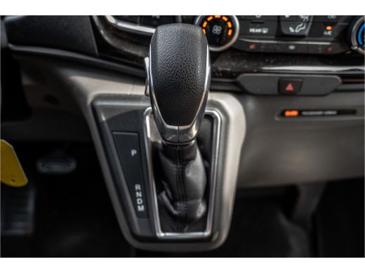 Ford Transit Custom 2.0 EcoBlue L2H1 | 170 PK | Automaat | DC 5-Zits | LED | Camera | Carplay | Cruise | PDC | Trekhaak ActivLease financial lease