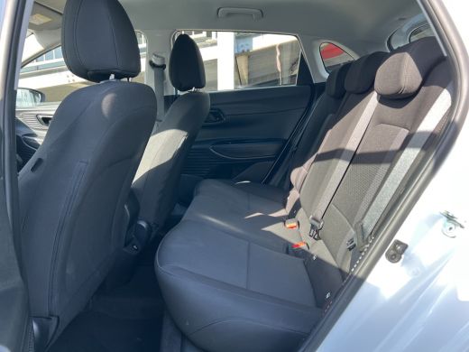 Hyundai i20 1.0 T-GDI 100pk Comfort | Airco | Camera | Carplay | Cruise control | Dodehoek detectie | Navigat... ActivLease financial lease