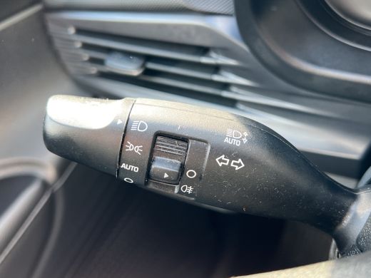 Hyundai i20 1.0 T-GDI 100pk Comfort | Airco | Camera | Carplay | Cruise control | Dodehoek detectie | Navigat... ActivLease financial lease