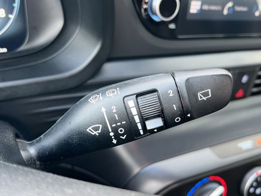 Hyundai i20 1.0 T-GDI 100pk Comfort | Airco | Camera | Carplay | Cruise control | Dodehoek detectie | Navigat... ActivLease financial lease