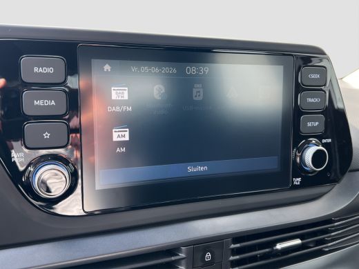 Hyundai i20 1.0 T-GDI 100pk Comfort | Airco | Camera | Carplay | Cruise control | Dodehoek detectie | Navigat... ActivLease financial lease