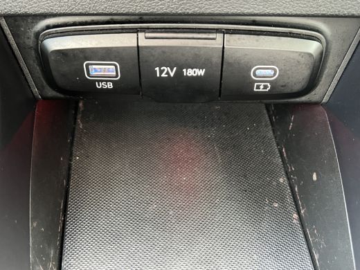 Hyundai i20 1.0 T-GDI 100pk Comfort | Airco | Camera | Carplay | Cruise control | Dodehoek detectie | Navigat... ActivLease financial lease
