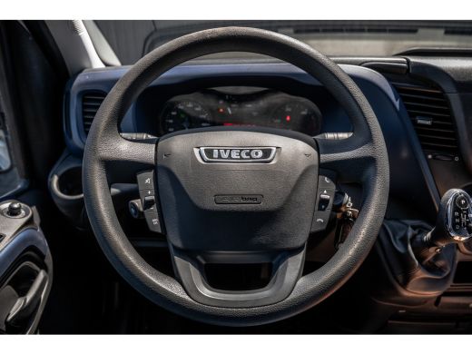 Iveco Daily 35C14 | L2H2 | Automaat | Trekhaak 3.5T | Elektr. Airco | Camera | Cruise ActivLease financial lease