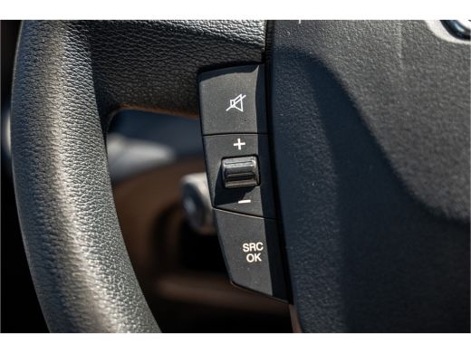 Iveco Daily 35C14 | L2H2 | Automaat | Trekhaak 3.5T | Elektr. Airco | Camera | Cruise ActivLease financial lease