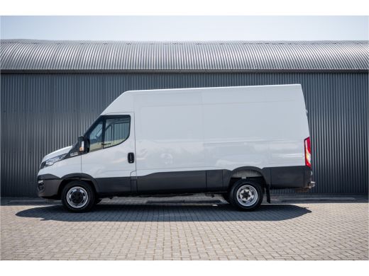 Iveco Daily 35C14 | L2H2 | Automaat | Trekhaak 3.5T | Elektr. Airco | Camera | Cruise ActivLease financial lease