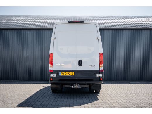 Iveco Daily 35C14 | L2H2 | Automaat | Trekhaak 3.5T | Elektr. Airco | Camera | Cruise ActivLease financial lease