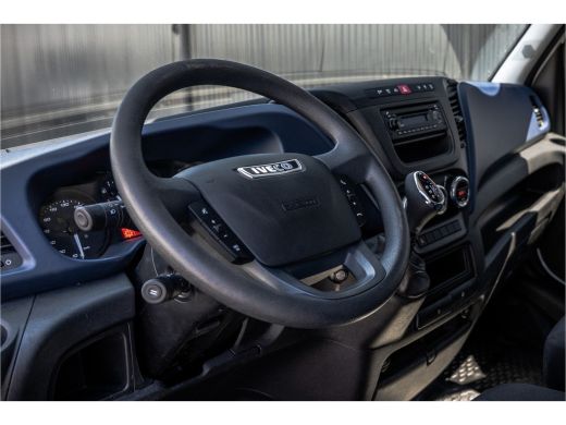 Iveco Daily 35C14 | L2H2 | Automaat | Trekhaak 3.5T | Elektr. Airco | Camera | Cruise ActivLease financial lease