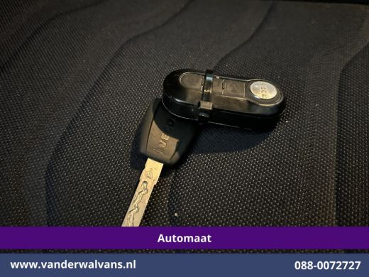 Iveco Daily 35S16V 157pk Automaat 3500kg Trekhaak L2H1 Euro6 Airco | Camera | Navigatie | LM Velgen Cruisecon... ActivLease financial lease