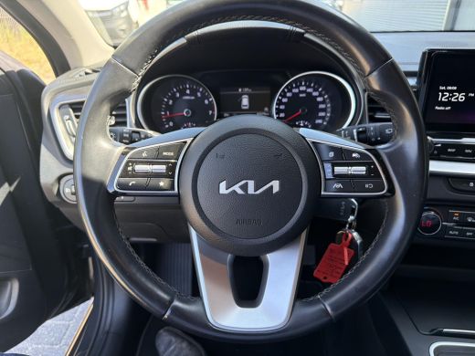 Kia Ceed Sportswagon 1.5 T-GDi DynamicLine Navi | Lichtmetaal | Apple Carplay Android Auto ActivLease financial lease
