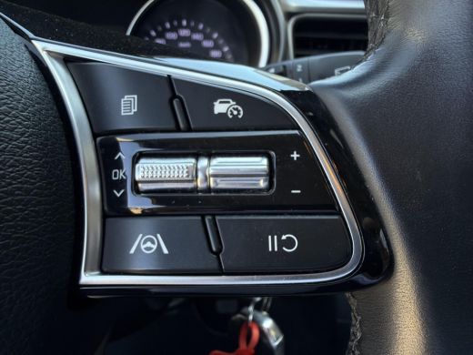 Kia Ceed Sportswagon 1.5 T-GDi DynamicLine Navi | Lichtmetaal | Apple Carplay Android Auto ActivLease financial lease
