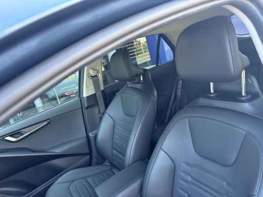 Kia Niro 1.6 GDi Hybrid DynamicPlusLine | Leder | Stoelverw. stuur verw. | Elec a Klep | Schuifdak | BTW auto ActivLease financial lease