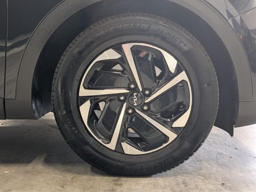 Kia Sportage 1.6 T-GDi MHEV DynamicLine 149 PK Trekhaak|Carplay| Adap Cruise|Dealerauto ActivLease financial lease