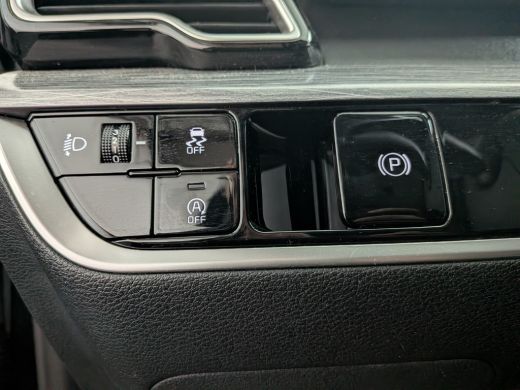 Kia Sportage 1.6 T-GDi MHEV DynamicLine 149 PK Trekhaak|Carplay| Adap Cruise|Dealerauto ActivLease financial lease