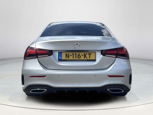Mercedes-Benz A-Klasse 200 Business Solution AMG Night Upgrade | MBUX Groot | Camera | Cruise | ActivLease financial lease