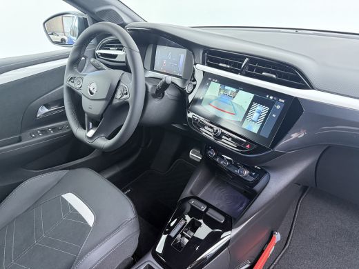 Opel Corsa Ultimate | Dode hoek waarschuwing | Draadloze telefoonlader | Elektronische klimaatregeling (ECC) ActivLease financial lease