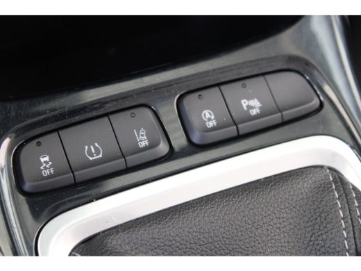 Opel Crossland 1.2 Turbo Elegance | Camera | Apple Carplay/ Android Auto | LED koplampen | Climate control | ActivLease financial lease