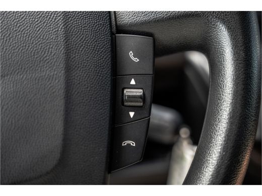 Peugeot Boxer 2.2 BlueHDi 140 L2H2 | 140 PK | 3-Zits | Cruise | Camera | Navi | Airco ActivLease financial lease
