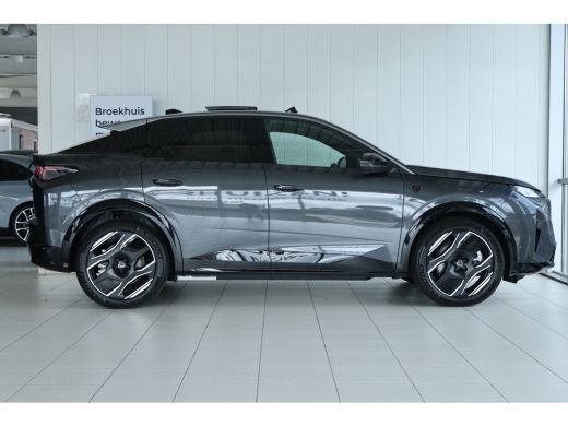Peugeot e-3008 73 kWh DUAL MOTOR 325PK Launch Edition | Adapt. Cruise | Focal Audio | Massage | Schuifdak | 20 I... ActivLease financial lease