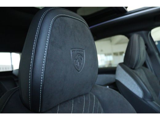 Peugeot e-3008 73 kWh DUAL MOTOR 325PK Launch Edition | Adapt. Cruise | Focal Audio | Massage | Schuifdak | 20 I... ActivLease financial lease