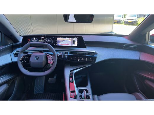 Peugeot e-3008 Allure | Elektrische parkeerrem | Extra getinte achterste zijruiten en achterruit ActivLease financial lease