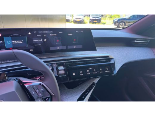Peugeot e-3008 Allure | Elektrische parkeerrem | Extra getinte achterste zijruiten en achterruit ActivLease financial lease