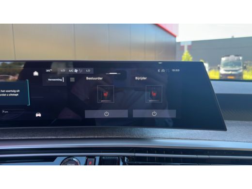 Peugeot e-3008 Allure | Elektrische parkeerrem | Extra getinte achterste zijruiten en achterruit ActivLease financial lease