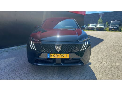 Peugeot e-3008 Allure | Elektrische parkeerrem | Extra getinte achterste zijruiten en achterruit ActivLease financial lease