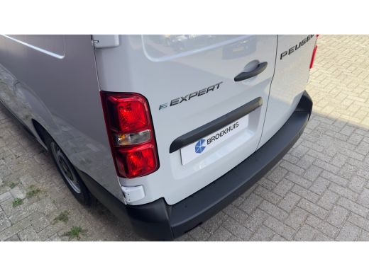 Peugeot e-Expert EV L3 75 kWh | 16" stalen velgen | Elektrisch bedienbare en verwarmbare buitenspiegels | Elektris... ActivLease financial lease