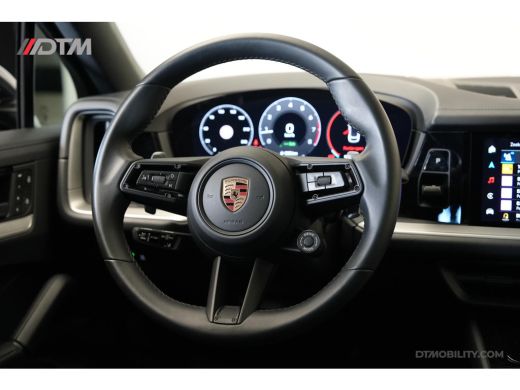 Porsche Cayenne 3.0 E-Hybrid Black Edition | Sportdesign | Trekhaak ActivLease financial lease