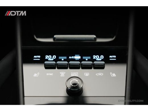 Porsche Cayenne 3.0 E-Hybrid Black Edition | Sportdesign | Trekhaak ActivLease financial lease