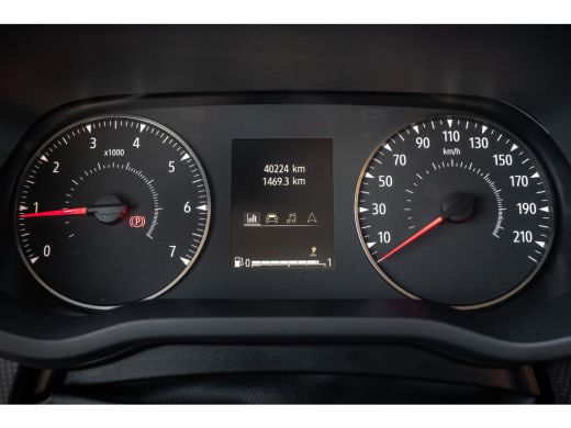 Renault Trafic 2.0 dCi 110 L2H1 | 3-Zits | 110 PK | LED | Cruise | Navi | Airco | Trekhaak ActivLease financial lease