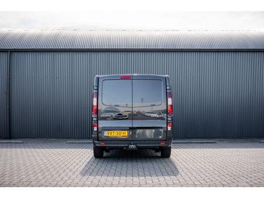 Renault Trafic 2.0 dCi 110 L2H1 | 3-Zits | 110 PK | LED | Cruise | Navi | Airco | Trekhaak ActivLease financial lease
