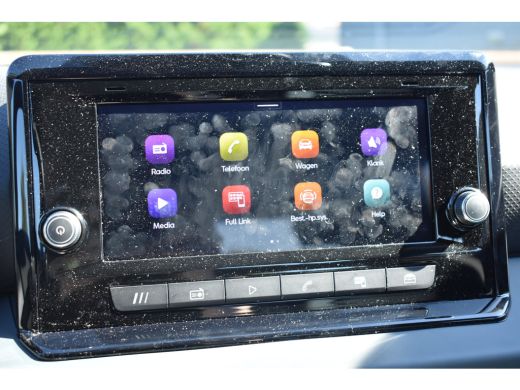Seat Ibiza Style Plus | Apple CarPlay&trade;, Android Auto&trade; | Digitale radio ontvangst (DAB+) | Front Assist ActivLease financial lease