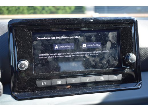 Seat Ibiza Style Plus | Apple CarPlay&trade;, Android Auto&trade; | Digitale radio ontvangst (DAB+) | Front Assist ActivLease financial lease