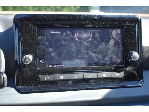 Seat Ibiza Style Plus | Apple CarPlay&trade;, Android Auto&trade; | Digitale radio ontvangst (DAB+) | Front Assist ActivLease financial lease