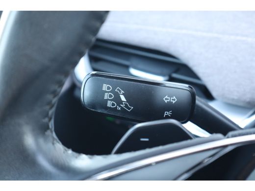 Skoda Enyaq iV 60 First Edition TREKHAAK | Achteruitrijcamera | Apple Carplay/Android Auto|telefoonintegratie pr... ActivLease financial lease
