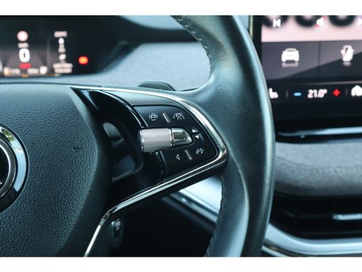 Skoda Enyaq iV 60 First Edition TREKHAAK | Achteruitrijcamera | Apple Carplay/Android Auto|telefoonintegratie pr... ActivLease financial lease