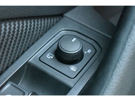 Skoda Kamiq Monte Carlo | Achteruitrijcamera | Adaptive Cruise Control | Automatisch dimmende binnenspiegel ActivLease financial lease
