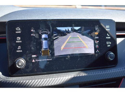 Skoda Kamiq Monte Carlo | Achteruitrijcamera | Adaptive Cruise Control | Automatisch dimmende binnenspiegel ActivLease financial lease