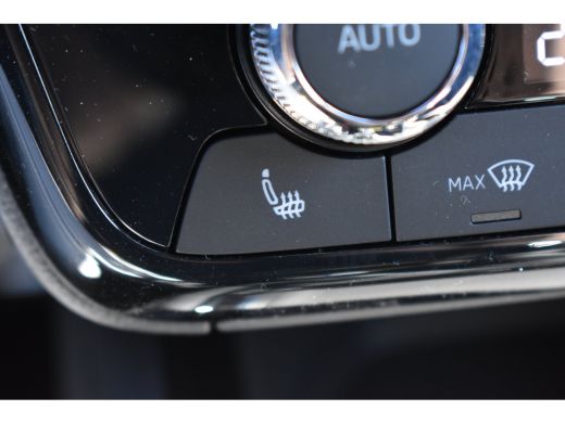 Skoda Kamiq Monte Carlo | Achteruitrijcamera | Adaptive Cruise Control | Automatisch dimmende binnenspiegel ActivLease financial lease