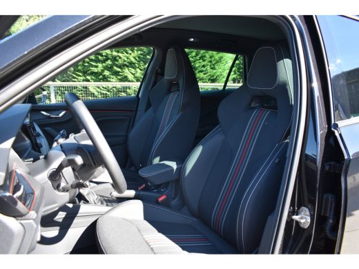 Skoda Kamiq Monte Carlo | Achteruitrijcamera | Adaptive Cruise Control | Automatisch dimmende binnenspiegel ActivLease financial lease