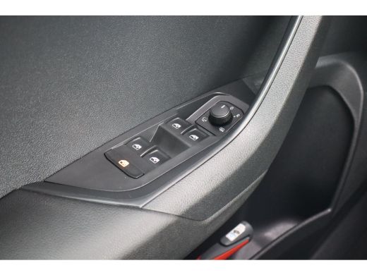Skoda Karoq 1.0 TSI Business Edition | Apple Carplay/Android Auto|telefoonintegratie premium | Navigatiesysteem ActivLease financial lease