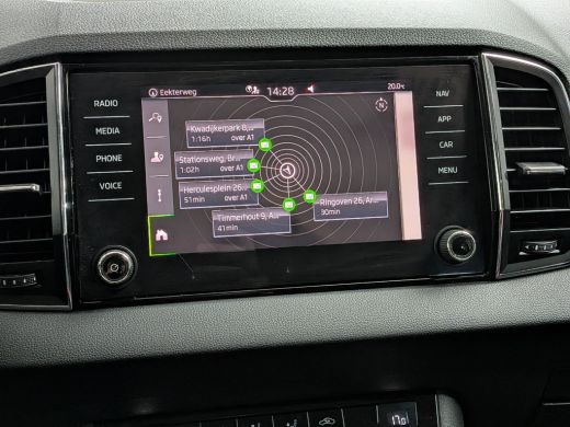 Skoda Karoq 1.0 TSI Business Edition | Apple Carplay/Android Auto|telefoonintegratie premium | Navigatiesysteem ActivLease financial lease