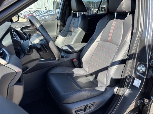 Toyota RAV4 2.5 Plug-in Hybrid AWD Bi-Tone Plus ActivLease financial lease