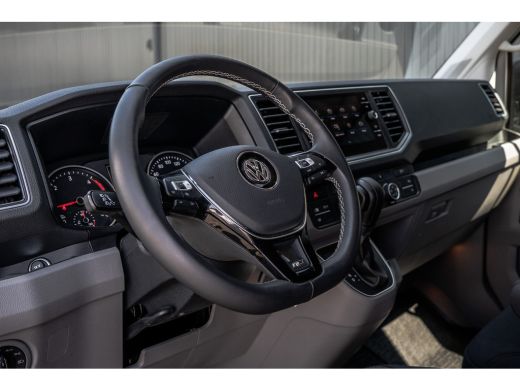 Volkswagen Crafter 2.0 TDI L4H3 | 177 PK | Automaat | LED | Camera | Carplay | Cruise | PDC | Airco | Trekhaak ActivLease financial lease